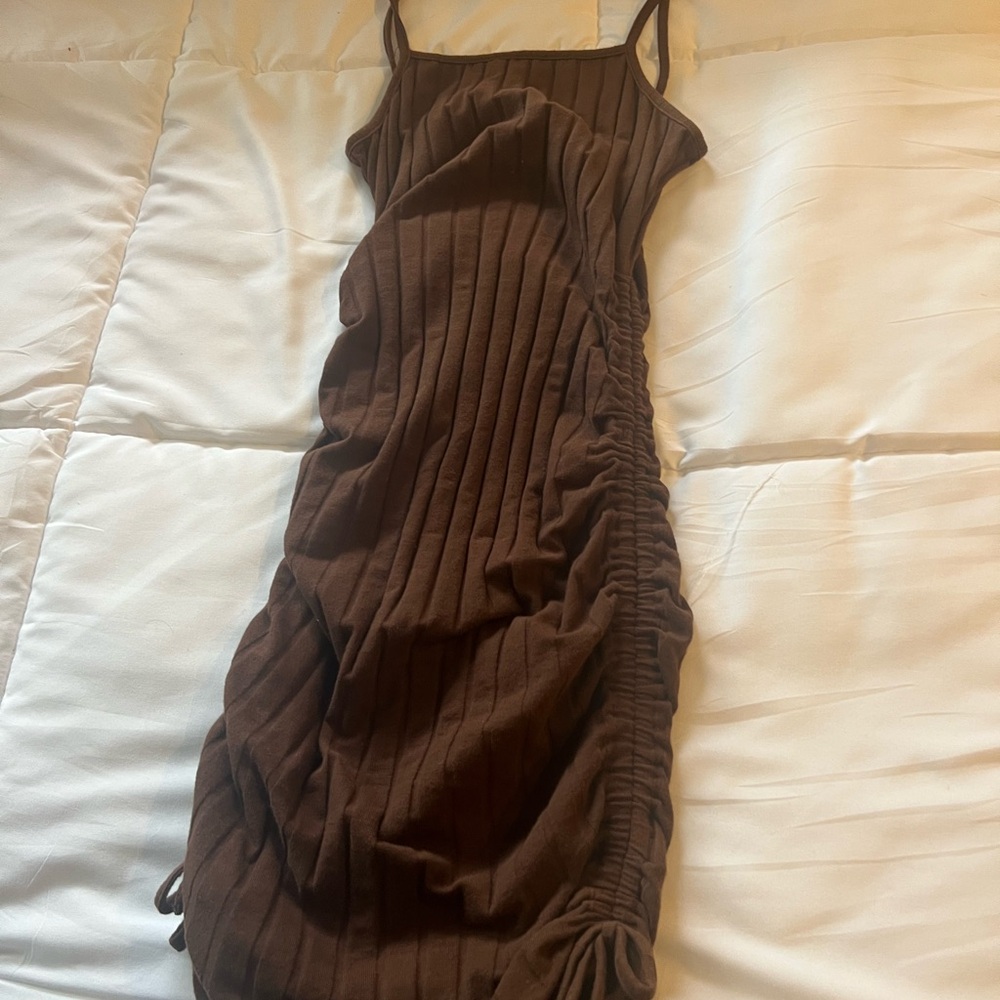 Elegant Brown Sleeveless Dress